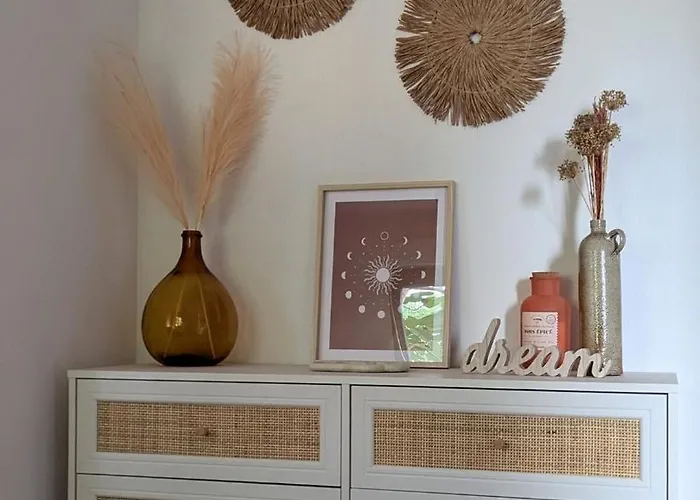 Joli Rez De Jardin Piscine Διαμέρισμα